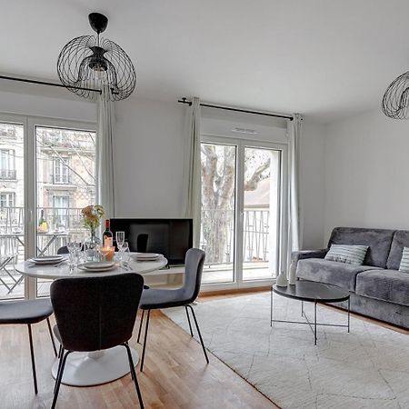 340 Suite Emile - Superb Apartment Кліші Екстер'єр фото